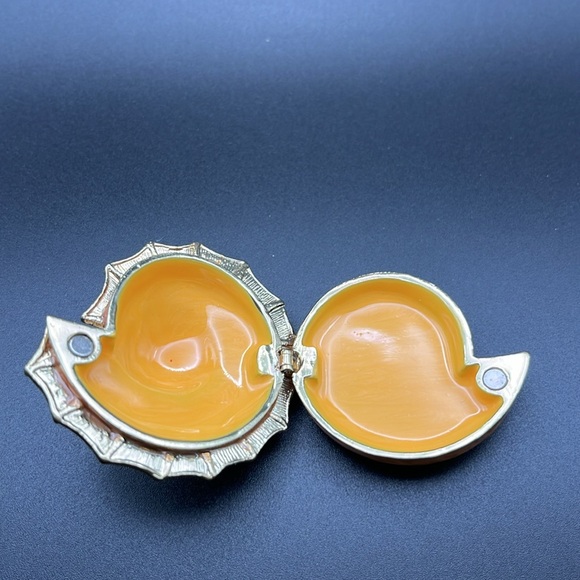 Nautilus shell enamel and rhinestone trinket box 2 x. 2.5 inches beachy colors - Picture 6 of 14